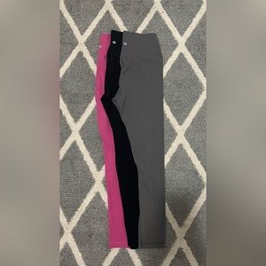3 pair bundle Lululemon size 2 25’ align leggings